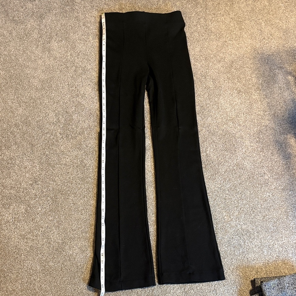 SO high waisted black dress pants